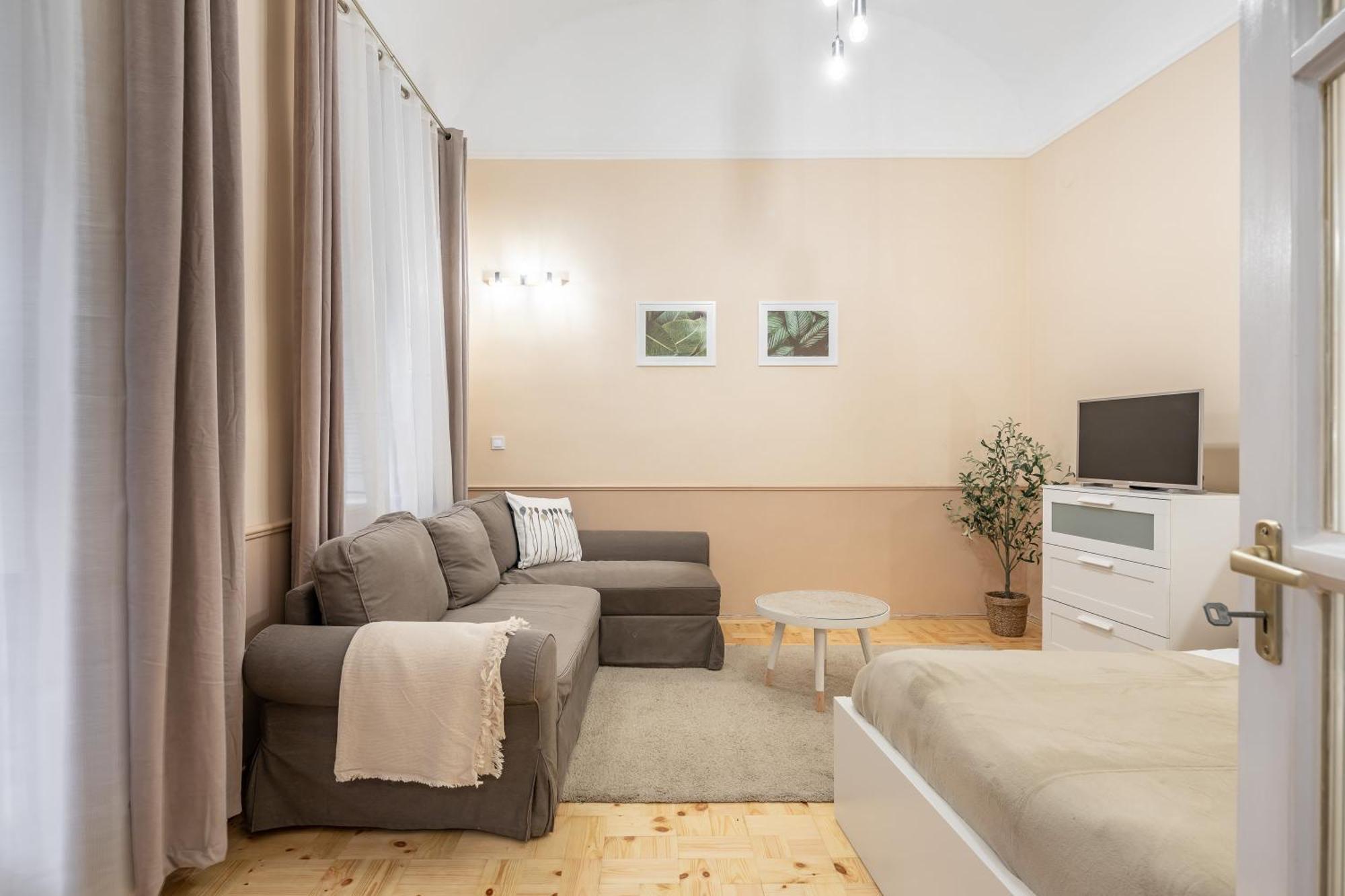 Excellent Location, Cozy Apartment Budapest Exterior foto